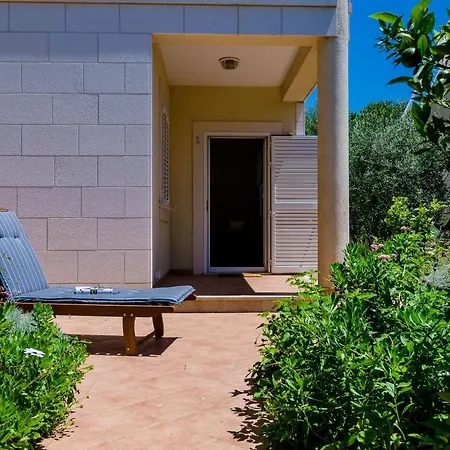 Private Garden Apartment Dubrovnik Exterior photo